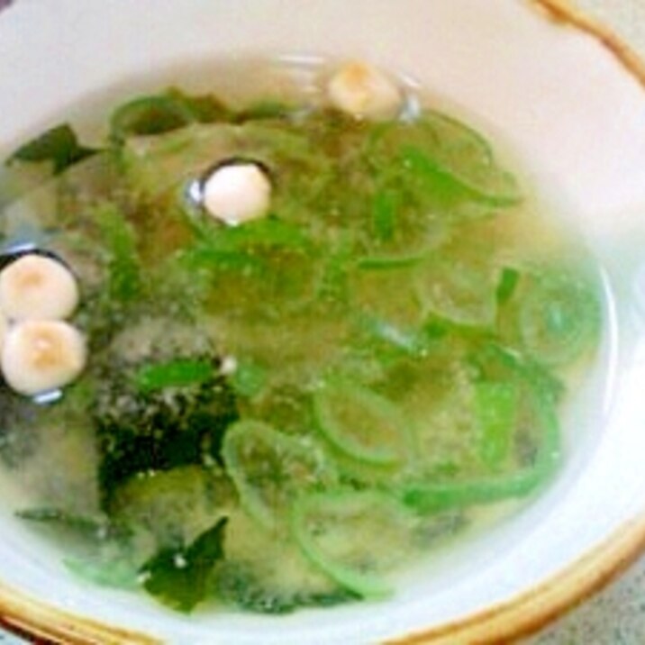 5分で出来る豆麩入り味噌汁